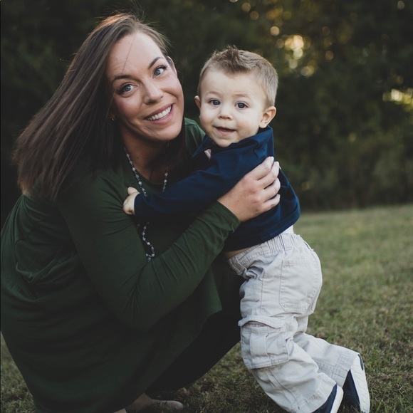 Meet your Posher, Jaime - Picture 1 of 1